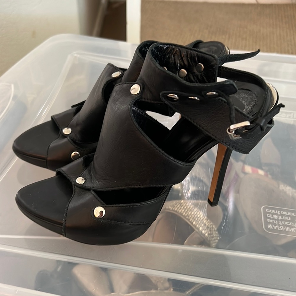 Sex and the city christian dior shoes size 38